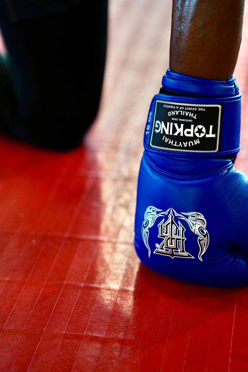 Top King Pro Blue Boxing Gloves